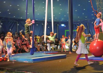 spectacle école c'est-le-cirque